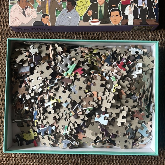 The Office 500 Piece Jigsaw Puzzle - Picture 4 of 4